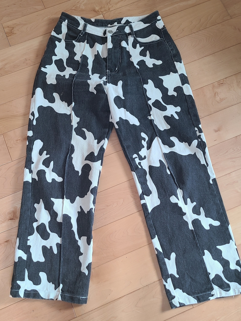 Womens Black & White COW Patterned Jeans - Contemporary Street Style